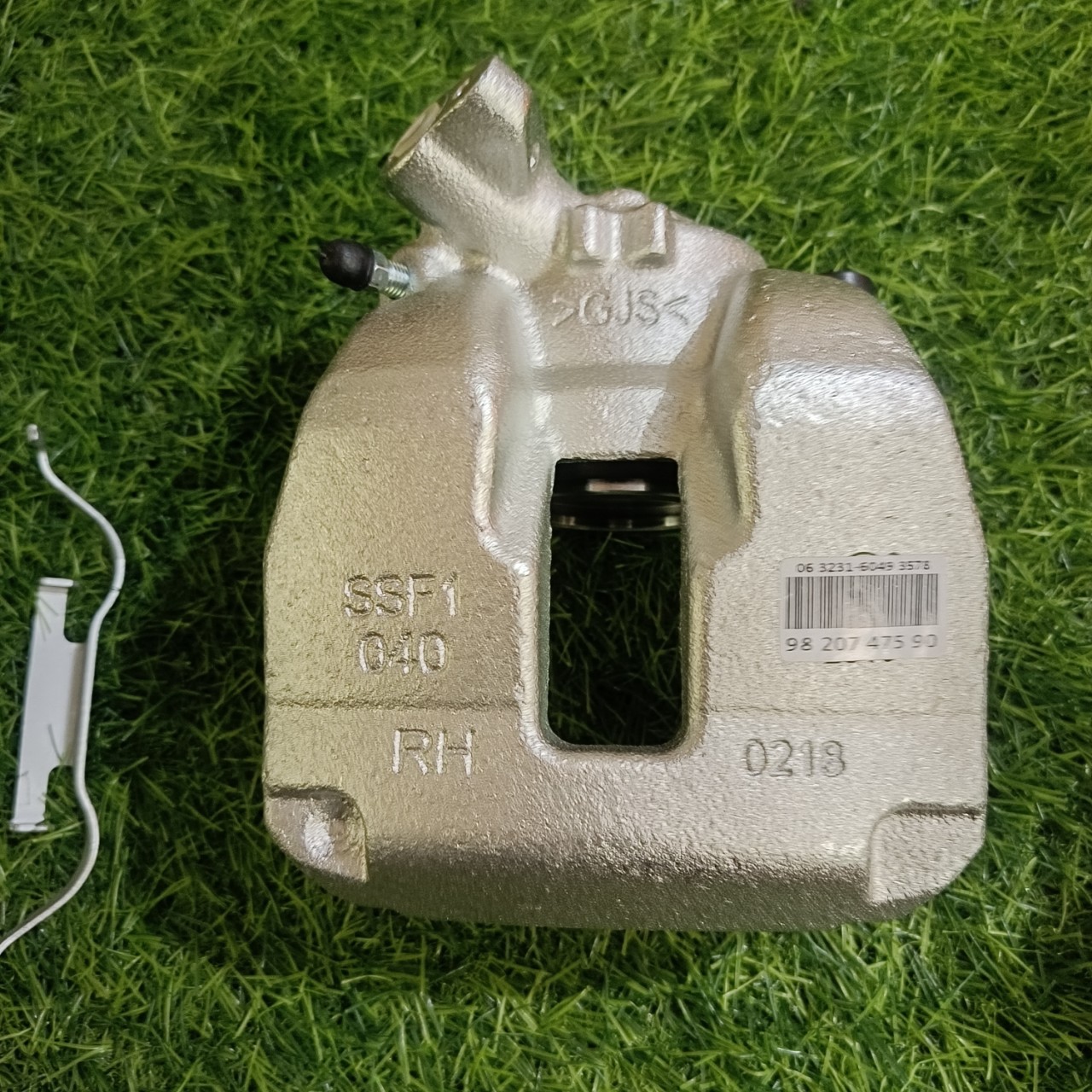 https://ttparts.vn/public/z5424032317030_0c94d27d74ed1ca182f59605d6875fbb