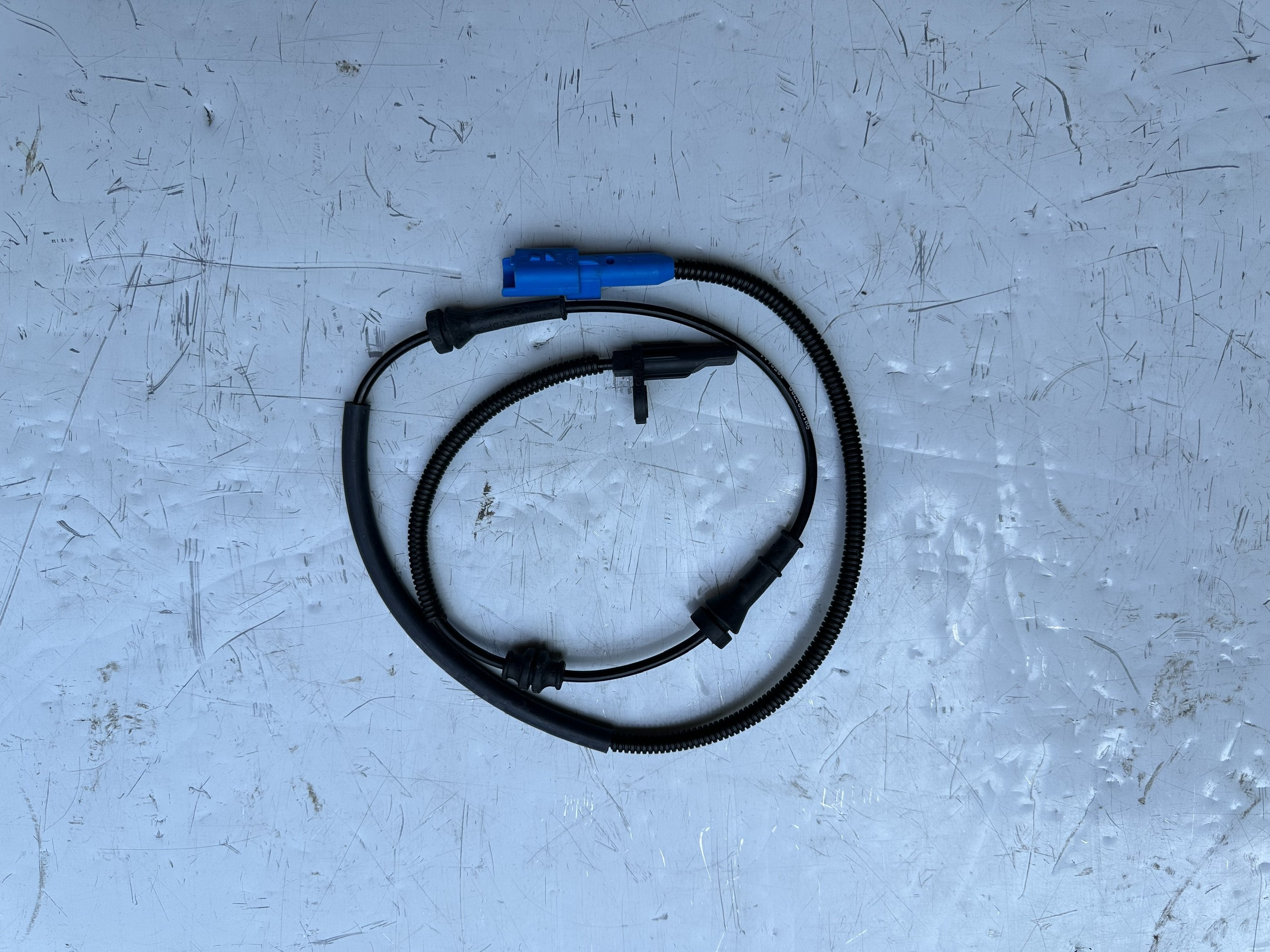 https://ttparts.vn/public/ABS2