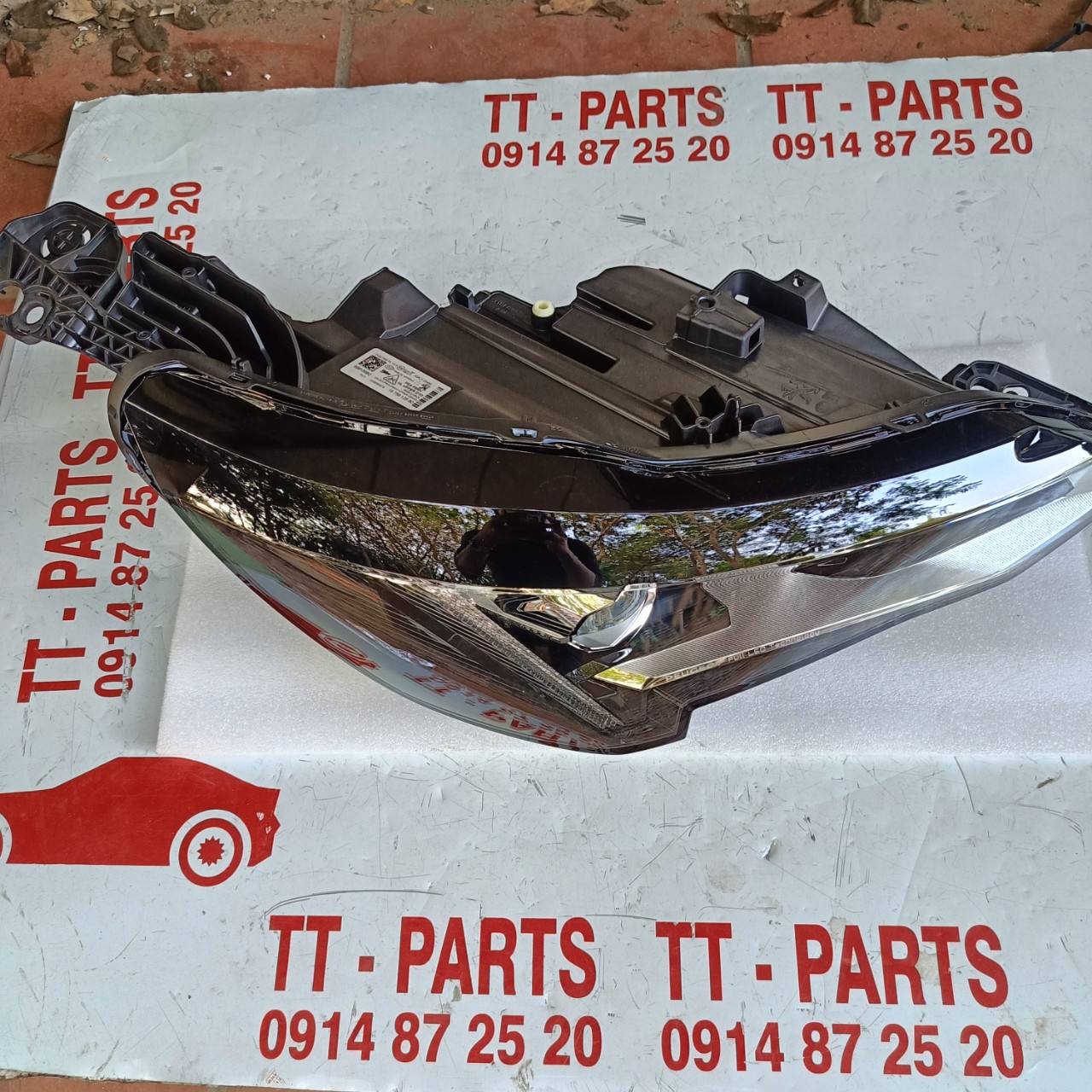 ĐÈN PHA RH PEUGEOT 3008 / 5008 LED 2022	9836230580 1675812580