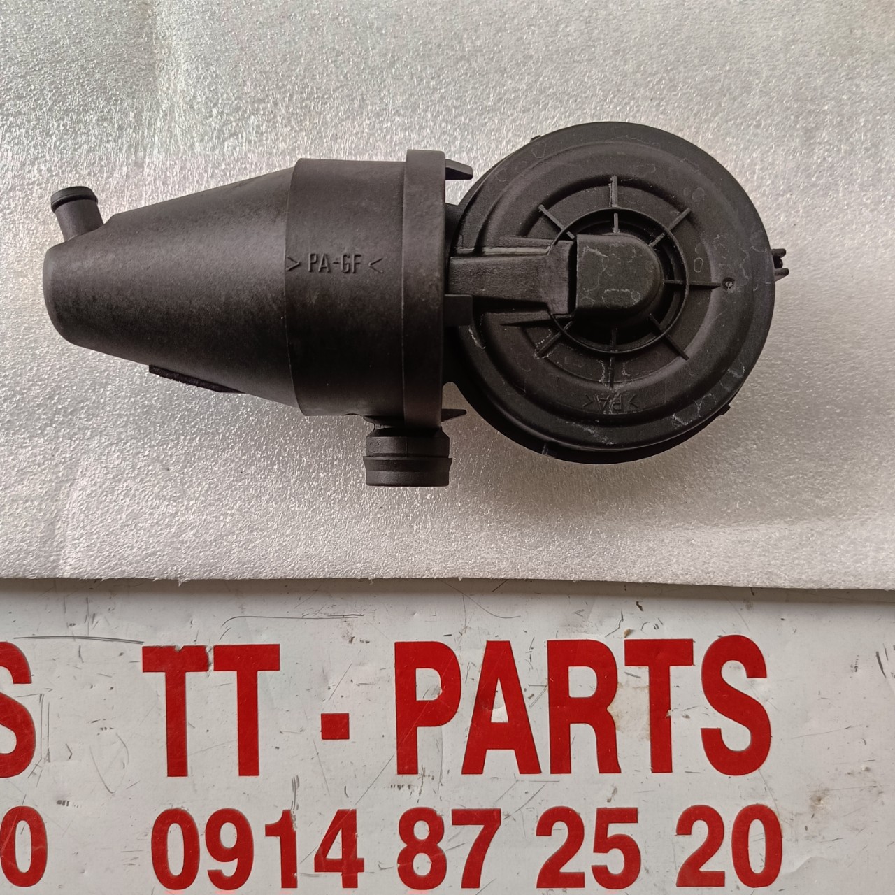 VAN TACH DẦU THÔNG HƠI CACTE BMW E36 M52 1995- 2000.11151703484