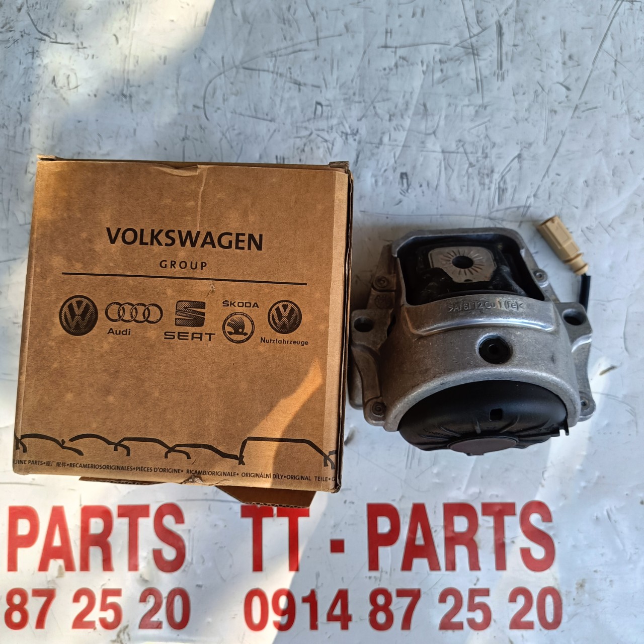 CHÂN MÁY LH RH AUDI Q5 8R0199381C 8R0199381E 8R0199381AK 8R0199381A 8K0199381 8R0199381AM