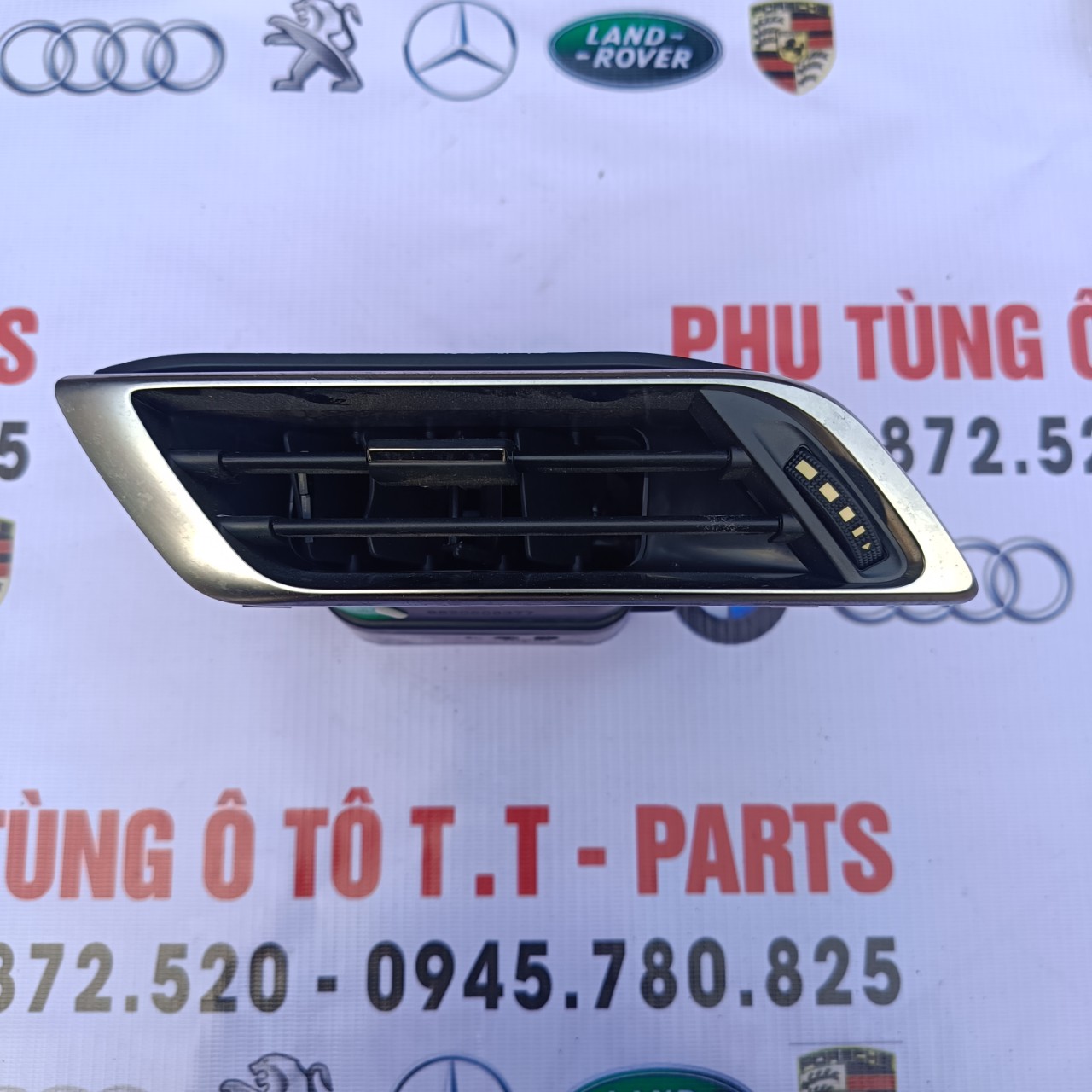 CỬA GIÓ ĐIỀU HÒA TRONG XE BÊN PHỤ 4008/5008  YL004313ZD