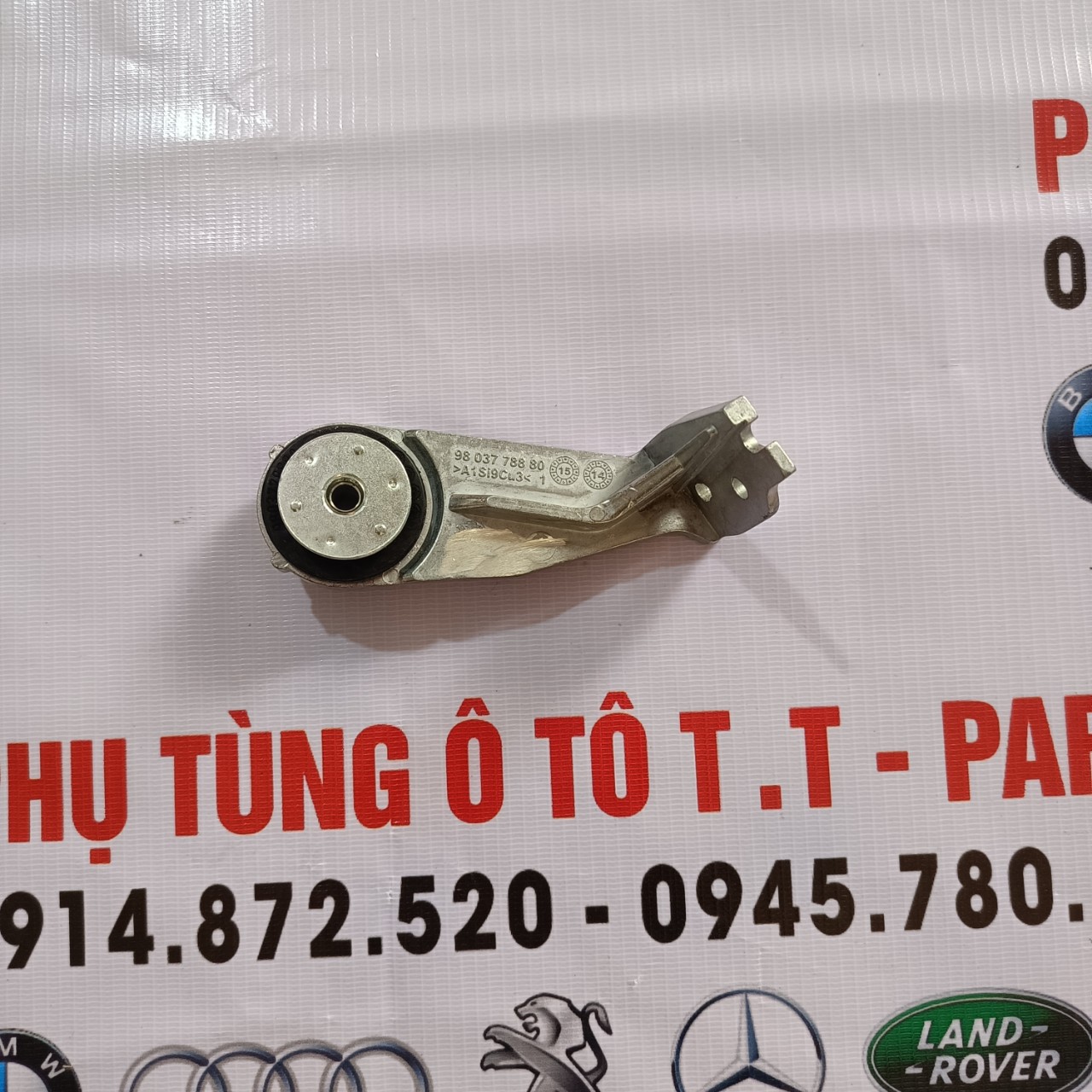 BÁT BẮT KÉT NƯỚC LÀM MÁT SỐ 3 4008/5008 98 037 788 80